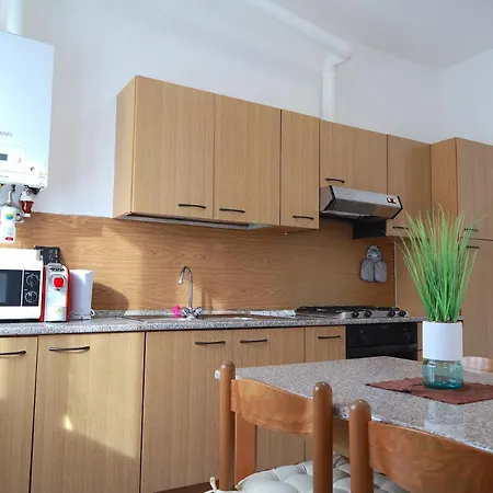 아파트 Relax&natura A 6 Minuti Da Brescia Wifi A